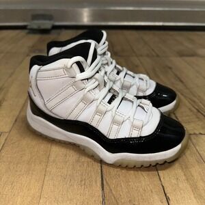 Air Jordan Sneakers Kids 11C White Black Retro DMP Gratitude Mid Top Lace Up
